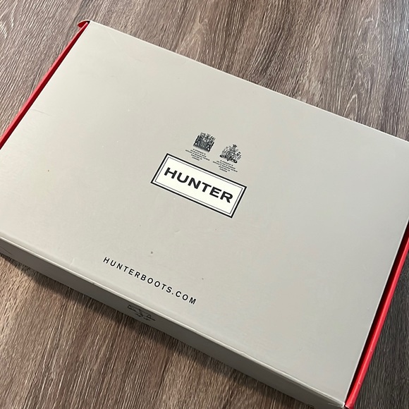 NWT * Custom Hunter Boots - Picture 3 of 3